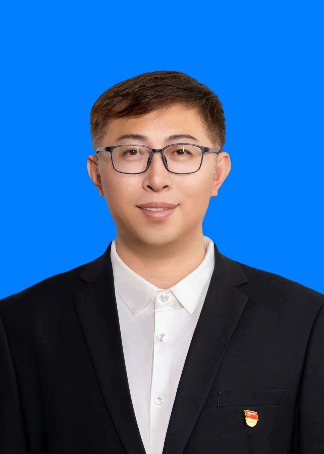 衣方丹 bv伟德国际1946党总支书记兼副院长